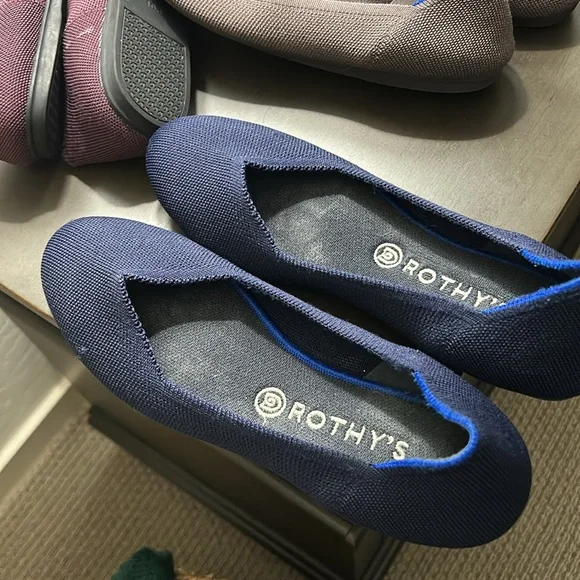 Rothy’s bundle of 3 pairs of flat shoes - Picture 4 of 6